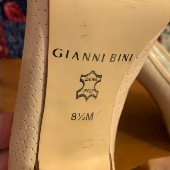 Gianni Bini Leather 4 1/2” Heels - Picture 7 of 8